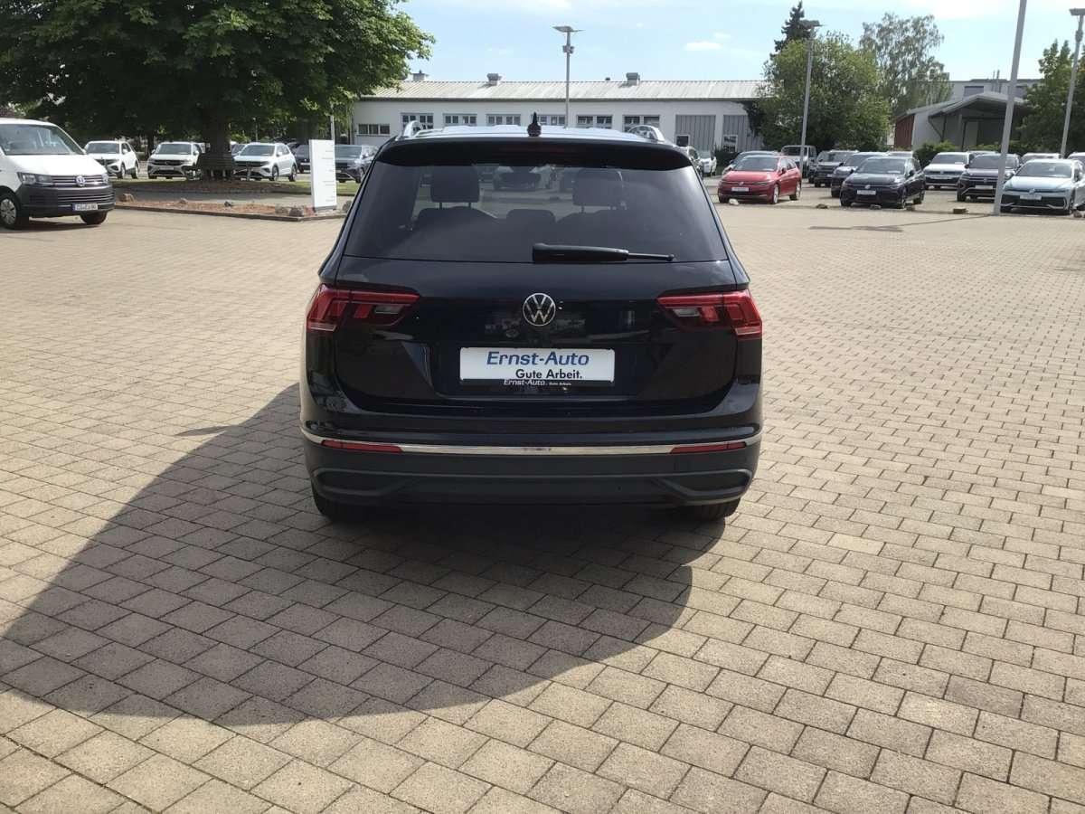 Fahrzeugbild eines Volkswagen Tiguan Allspace