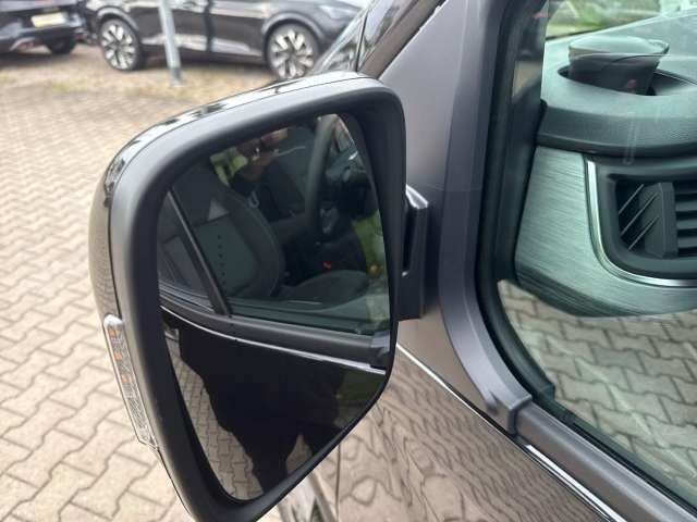 Fahrzeugbild eines Renault Trafic