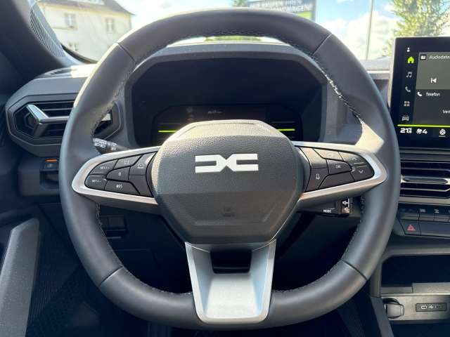 Fahrzeugbild eines Dacia Duster