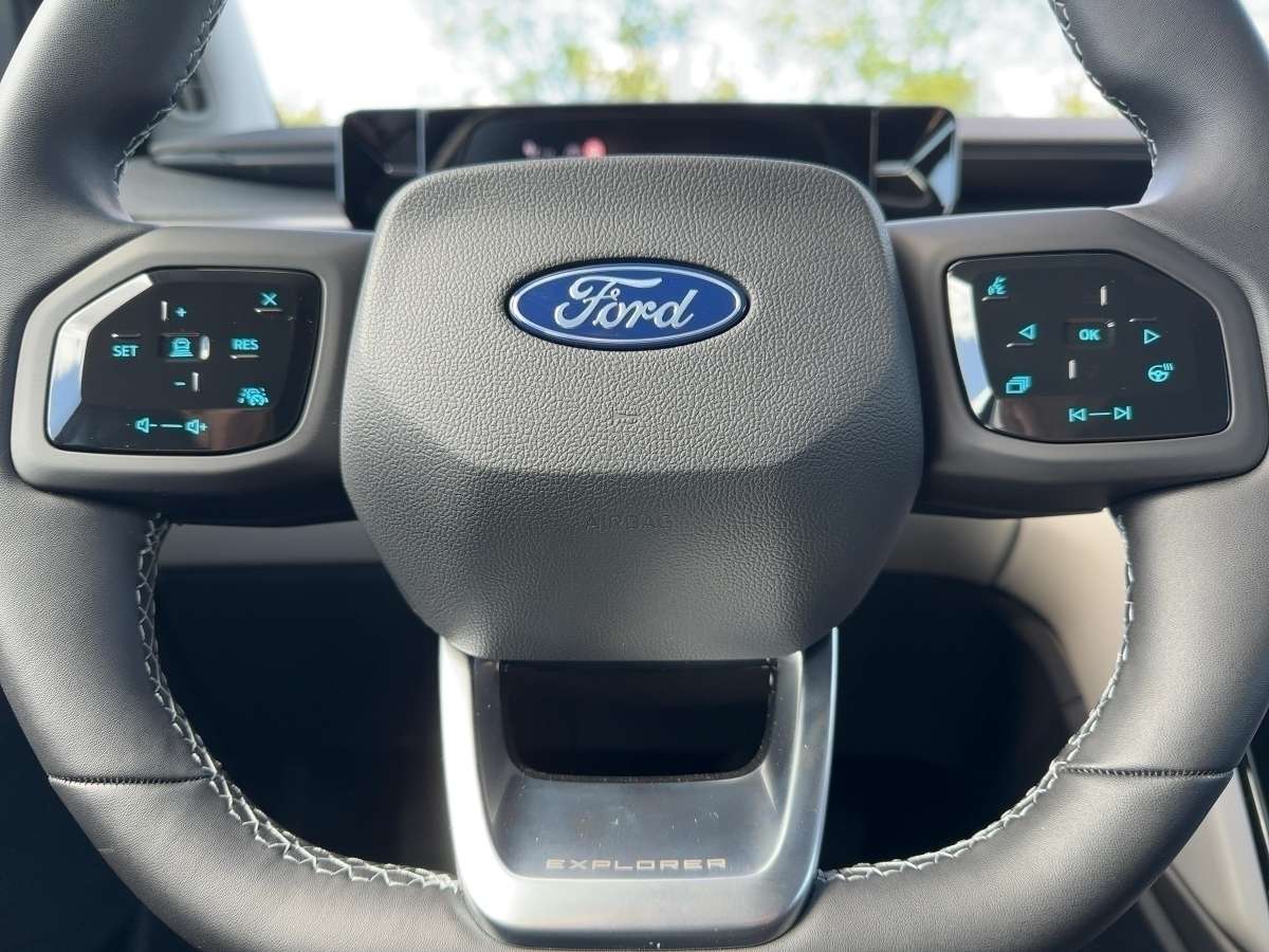 Fahrzeugbild eines Ford Explorer