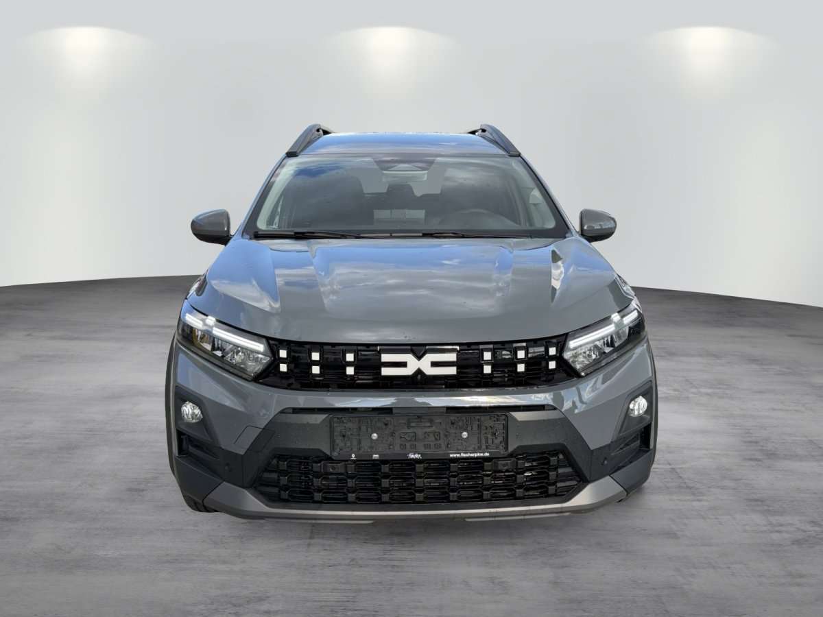 Fahrzeugbild eines Dacia Jogger