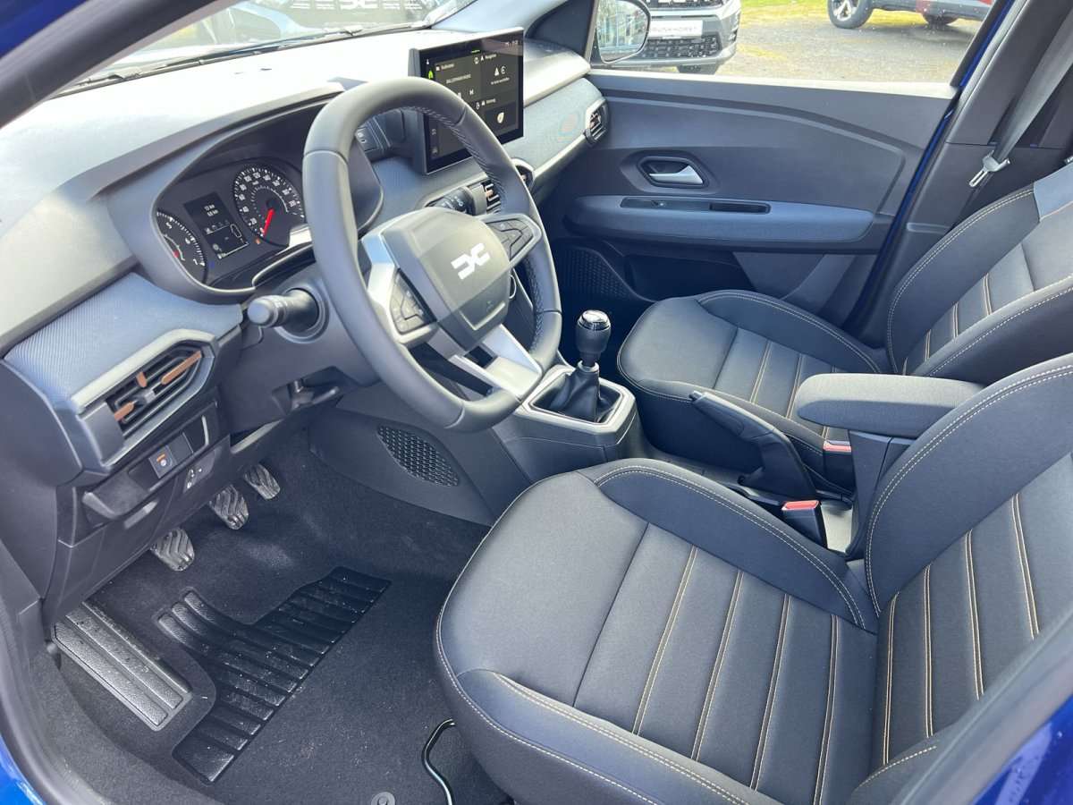 Fahrzeugbild eines Dacia Sandero