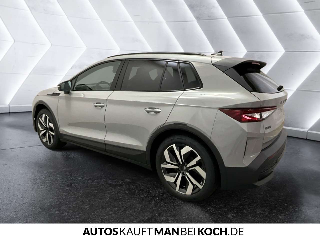 Fahrzeugbild eines Skoda ELROQ