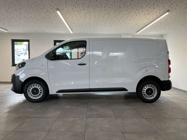 Fahrzeugbild eines Opel Vivaro