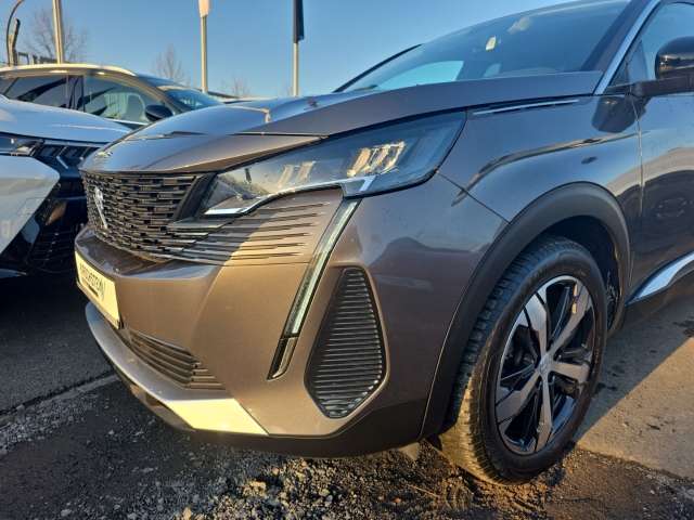 Fahrzeugbild eines Peugeot 3008