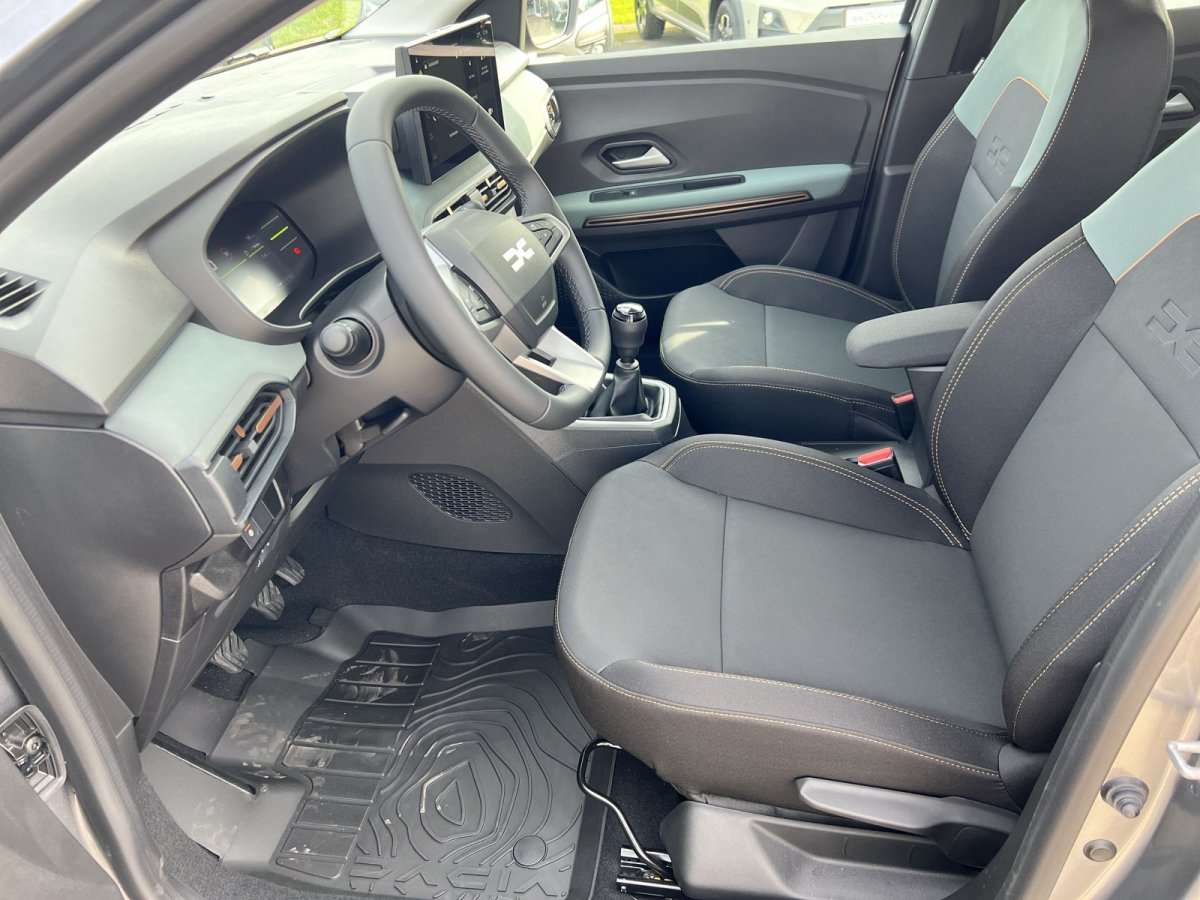 Fahrzeugbild eines Dacia Sandero