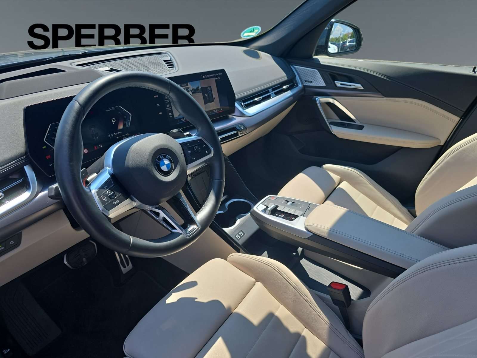 Fahrzeugbild eines BMW X1