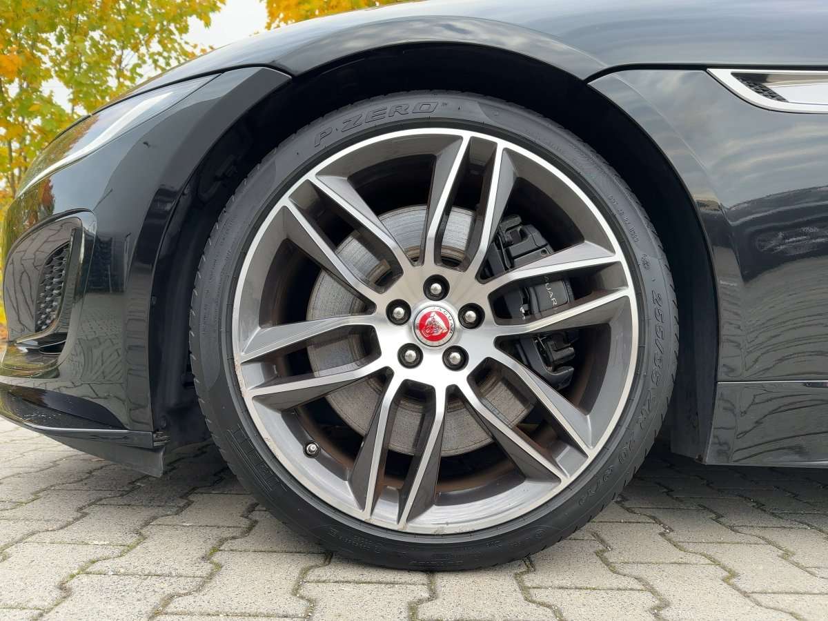 Fahrzeugbild eines Jaguar F-Type