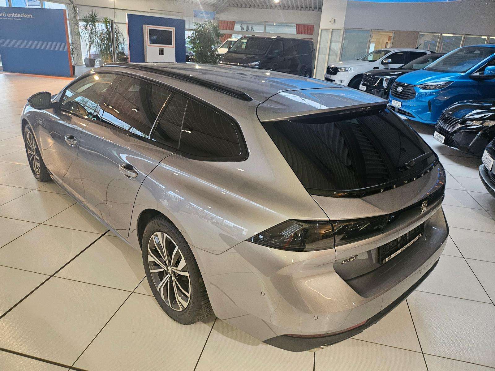 Fahrzeugbild eines Peugeot 508