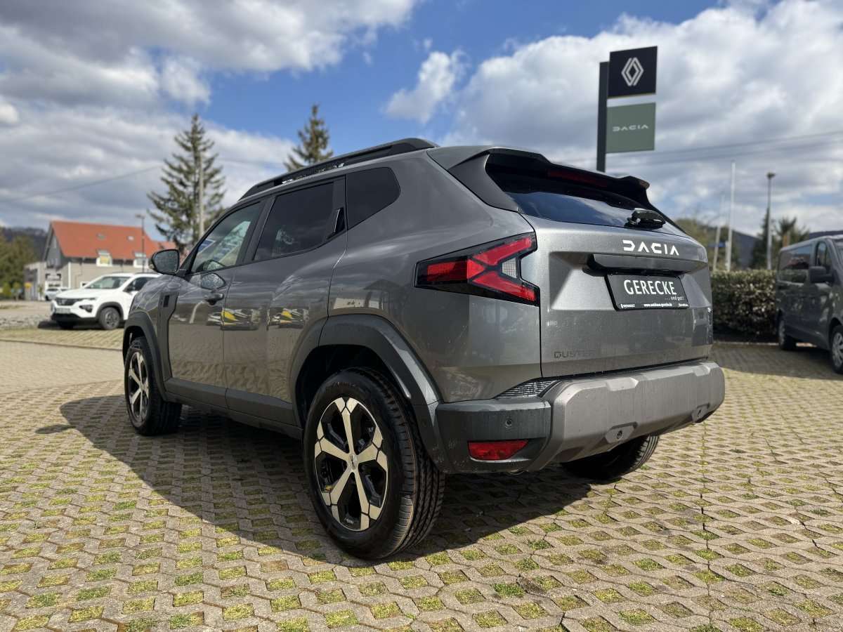 Fahrzeugbild eines Dacia Duster