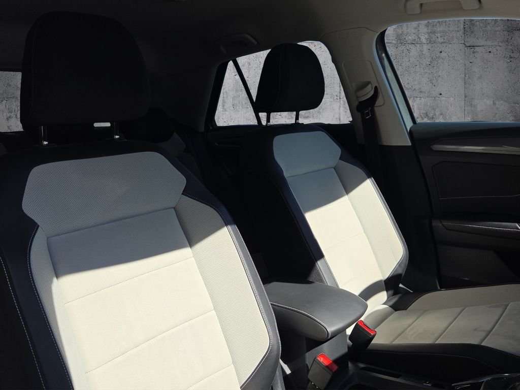 Fahrzeugbild eines Volkswagen T-Roc