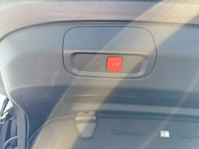 Fahrzeugbild eines Peugeot 408