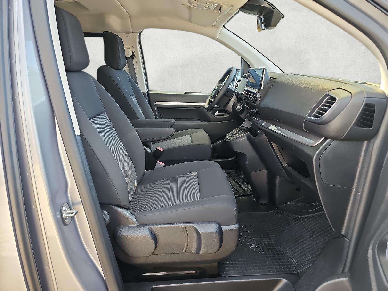 Fahrzeugbild eines Opel Zafira