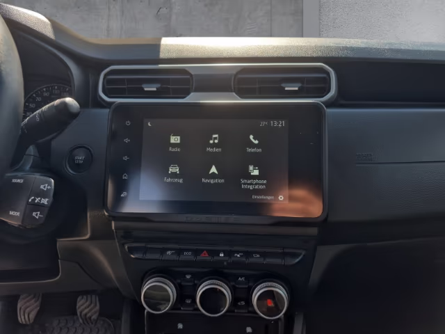 Fahrzeugbild eines Dacia Duster