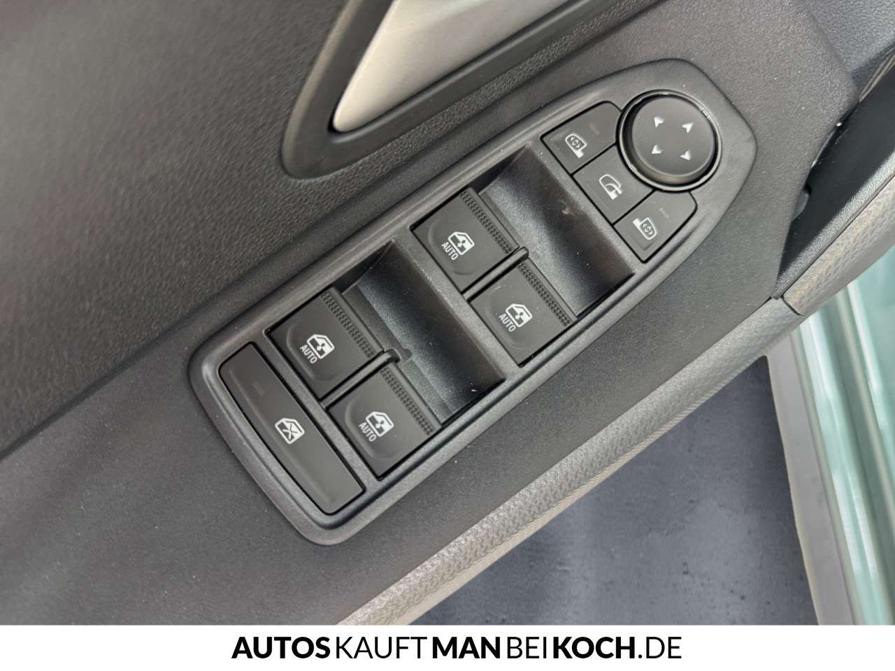 Fahrzeugbild eines Dacia Duster