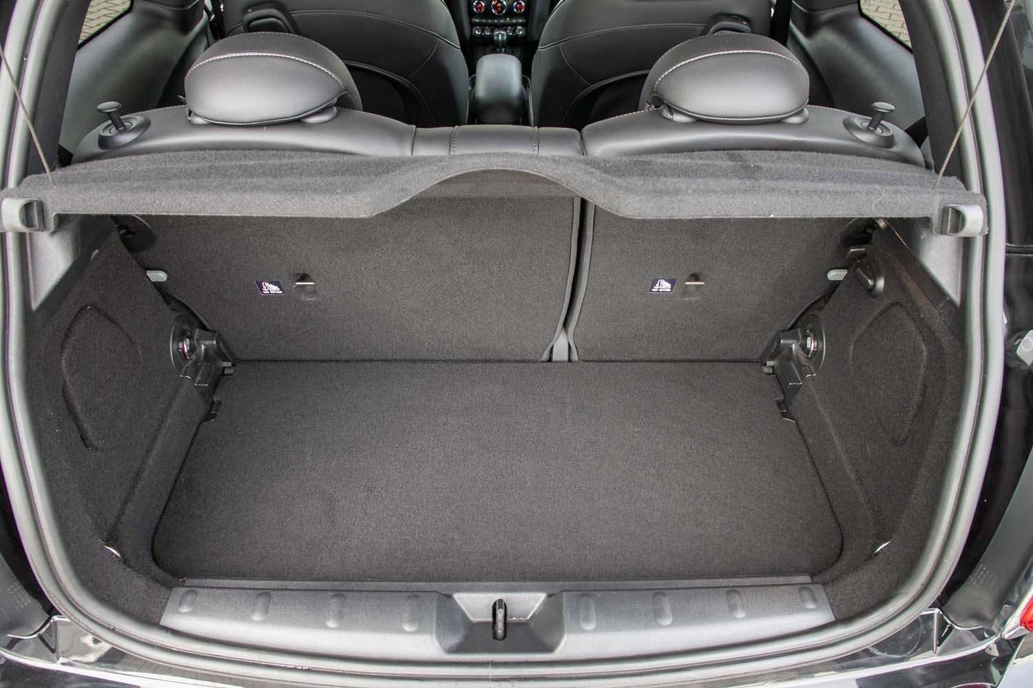 Fahrzeugbild eines MINI COOPER