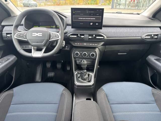 Fahrzeugbild eines Dacia Sandero