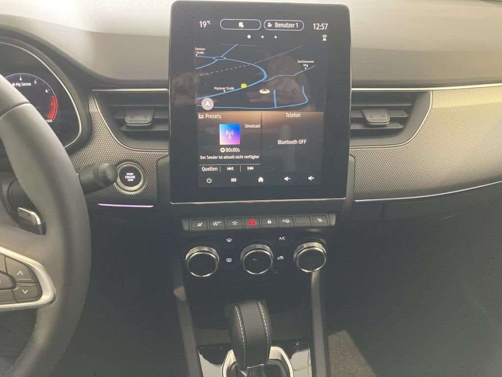 Fahrzeugbild eines Renault Arkana