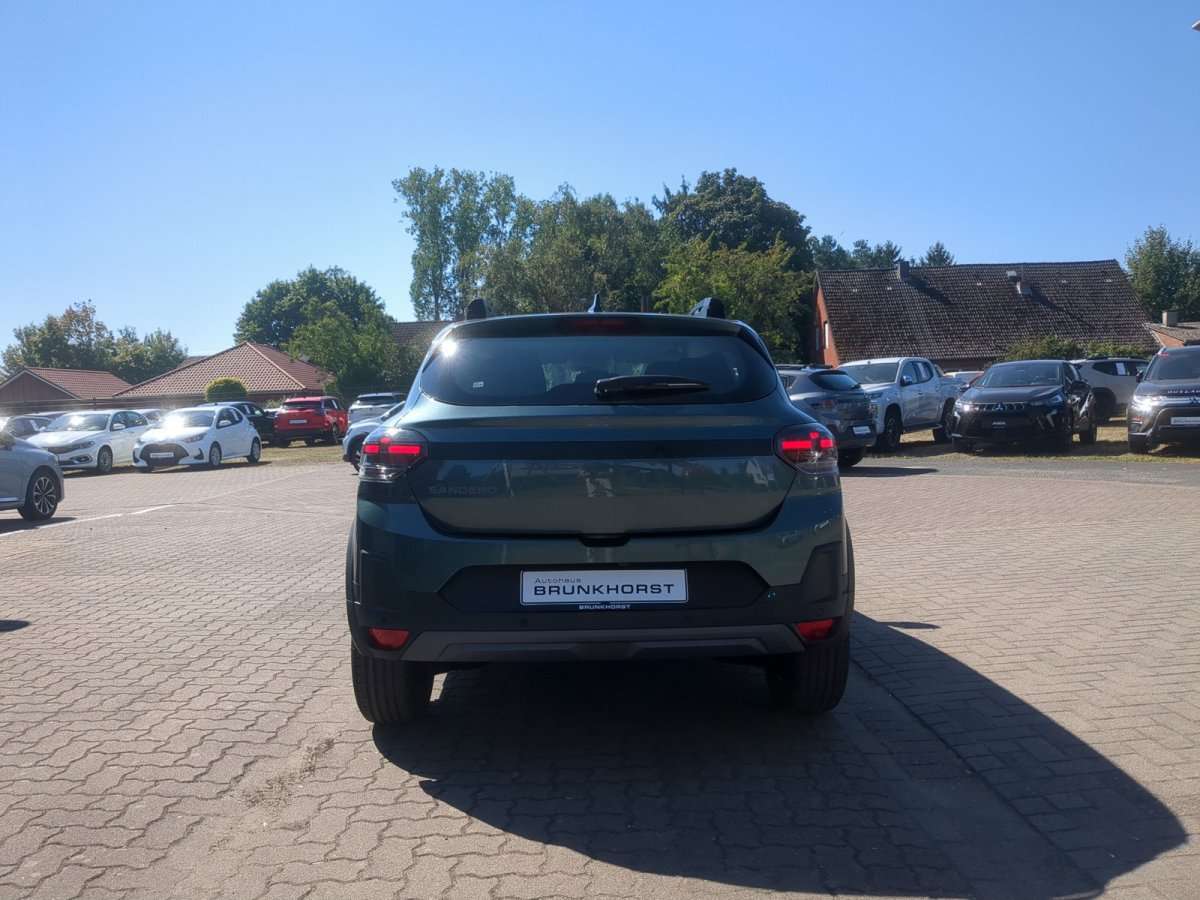 Fahrzeugbild eines Dacia Sandero