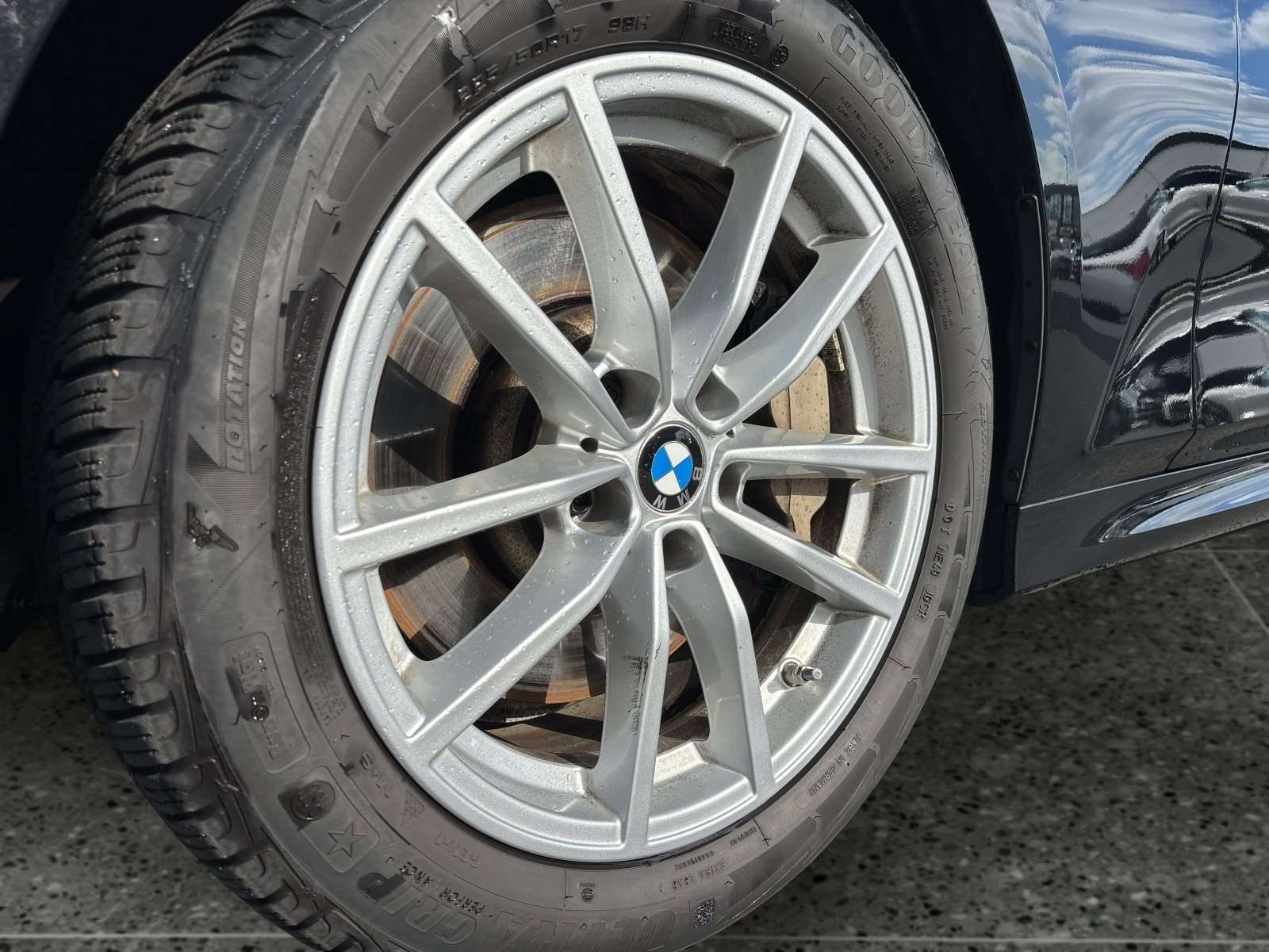 Fahrzeugbild eines BMW 3er-Reihe