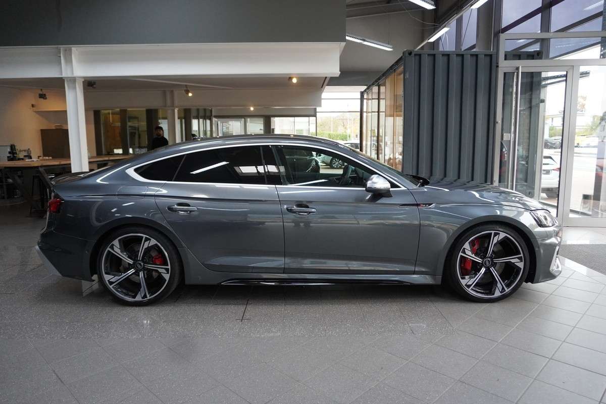 Fahrzeugbild eines Audi RS5
