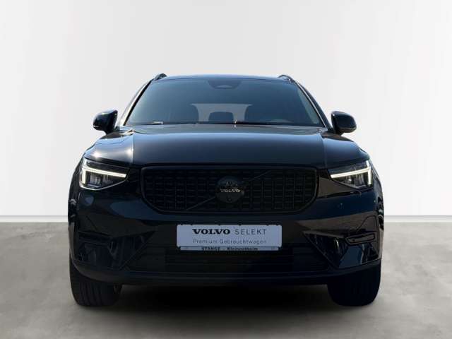 Fahrzeugbild eines Volvo XC40