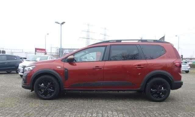Fahrzeugbild eines Dacia Jogger