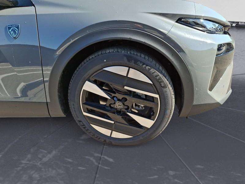 Fahrzeugbild eines Peugeot 408