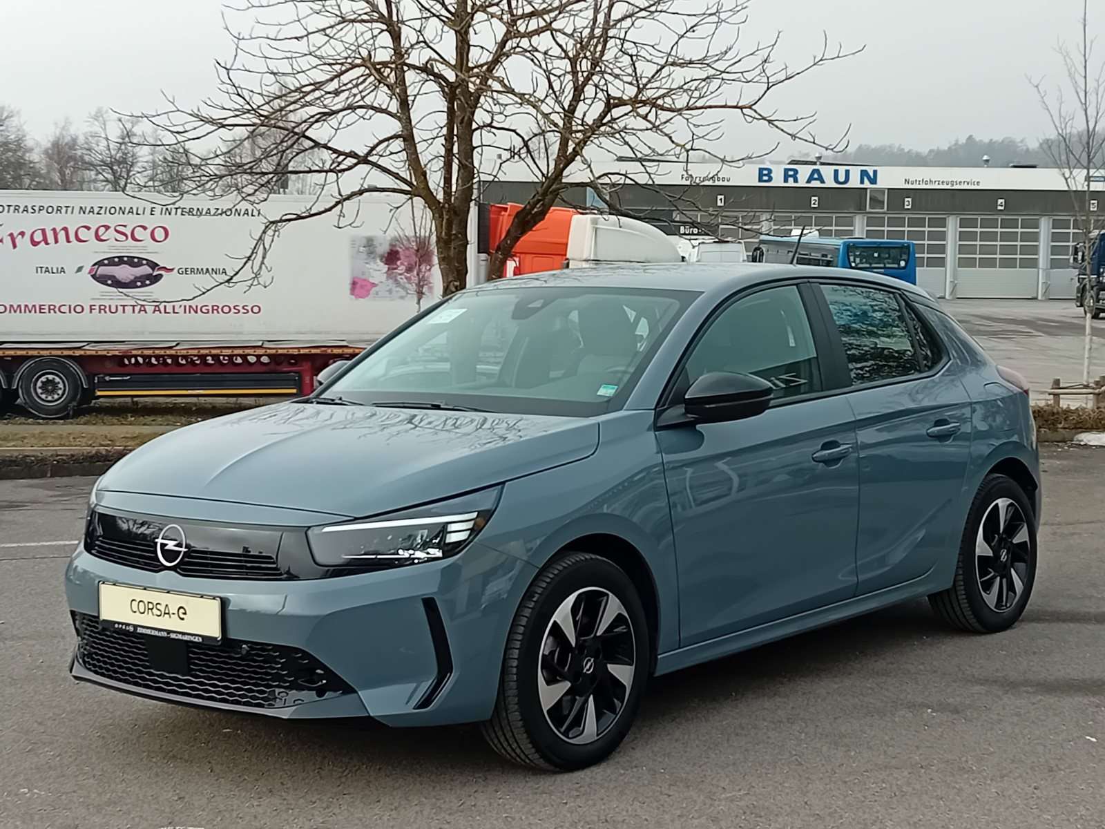 Fahrzeugbild eines Opel Corsa