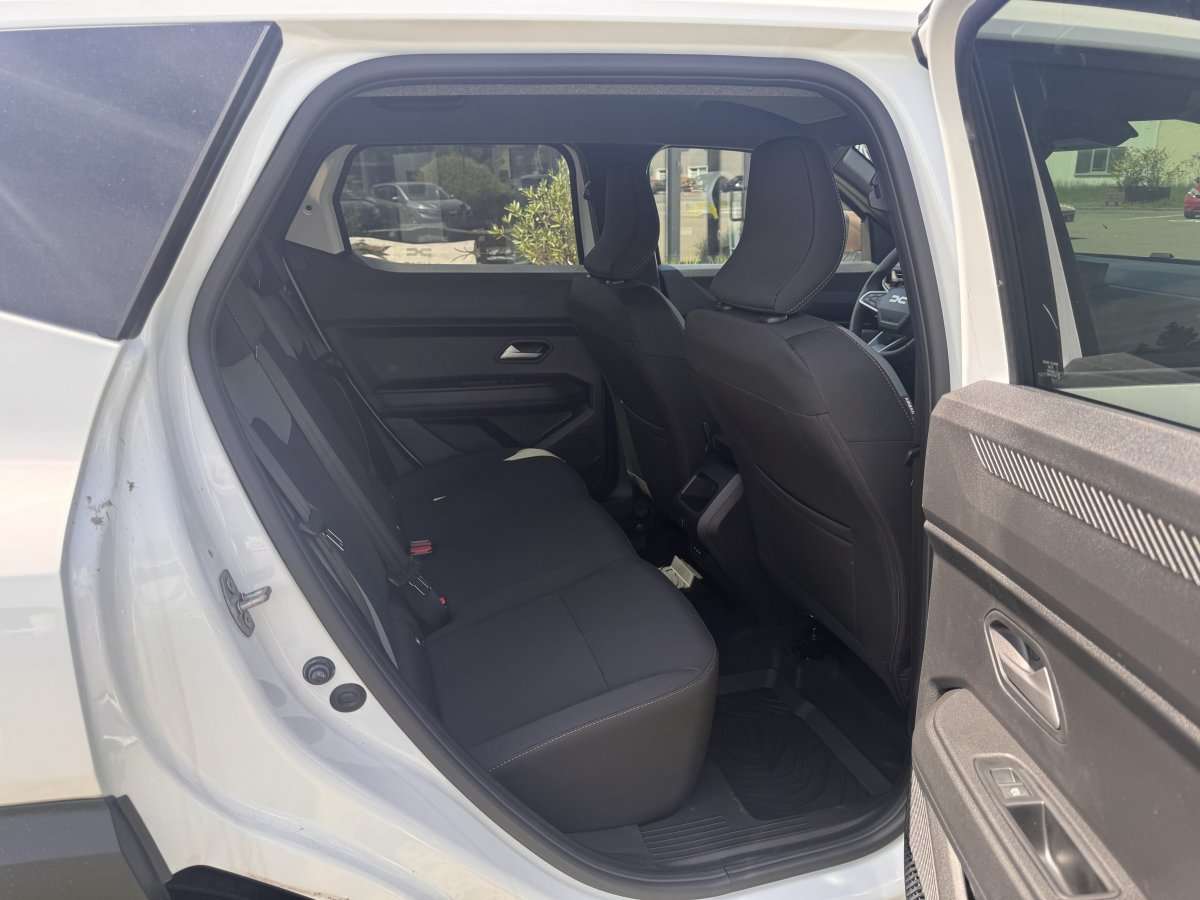 Fahrzeugbild eines Dacia Duster