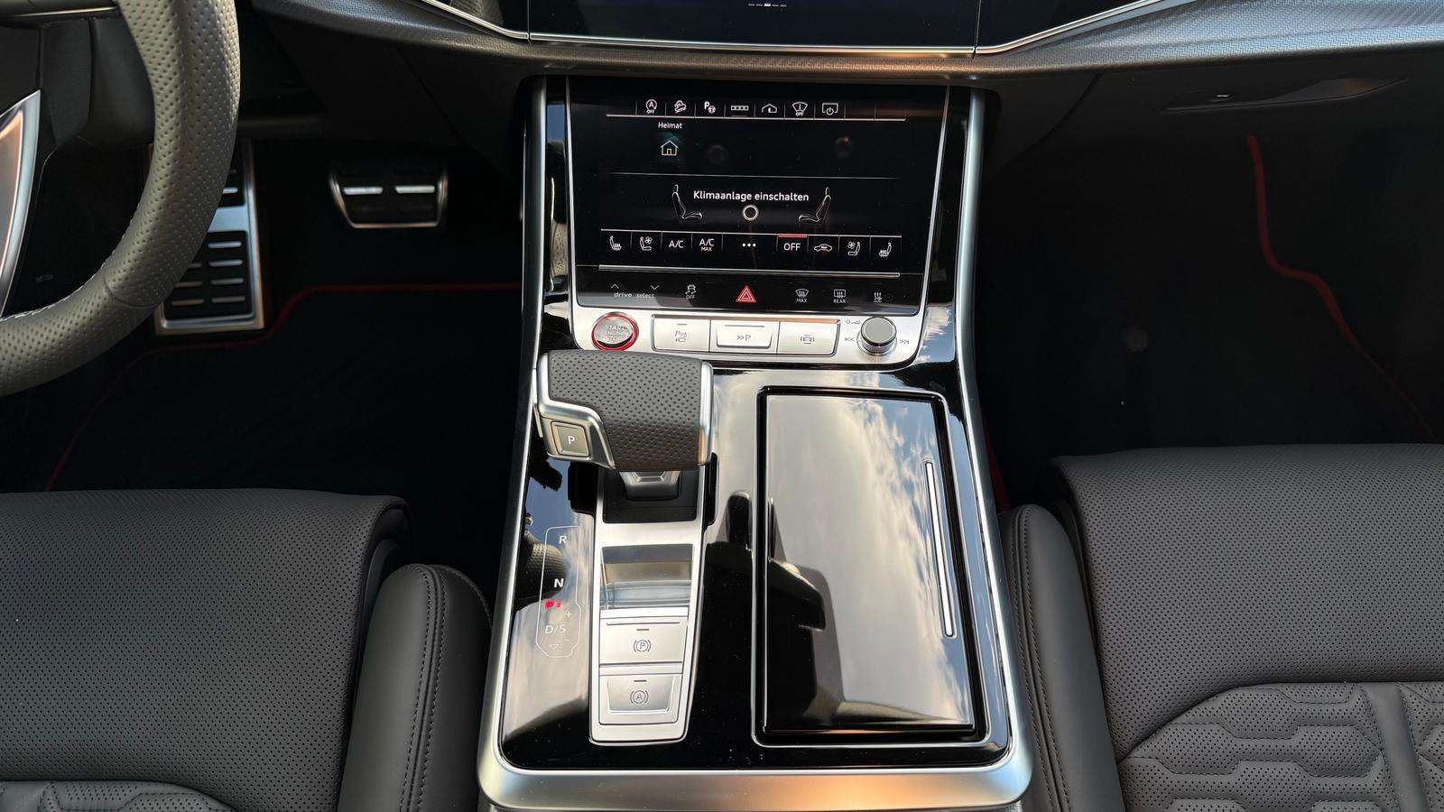 Fahrzeugbild eines Audi RS Q8