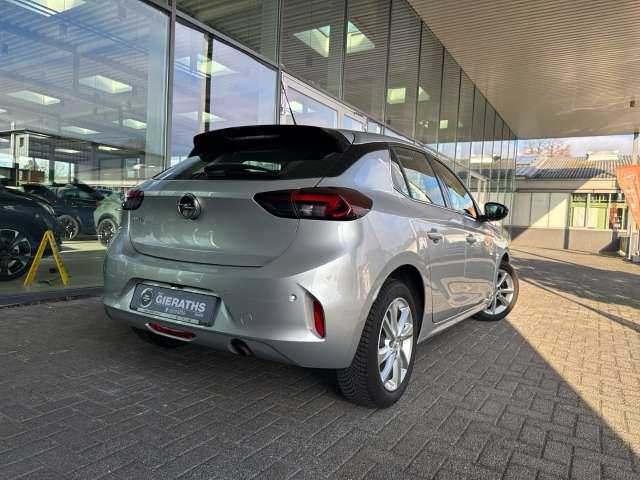 Fahrzeugbild eines Opel Corsa