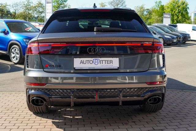 Fahrzeugbild eines Audi RS Q8