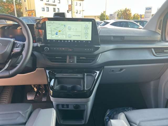 Fahrzeugbild eines Ford Tourneo Custom