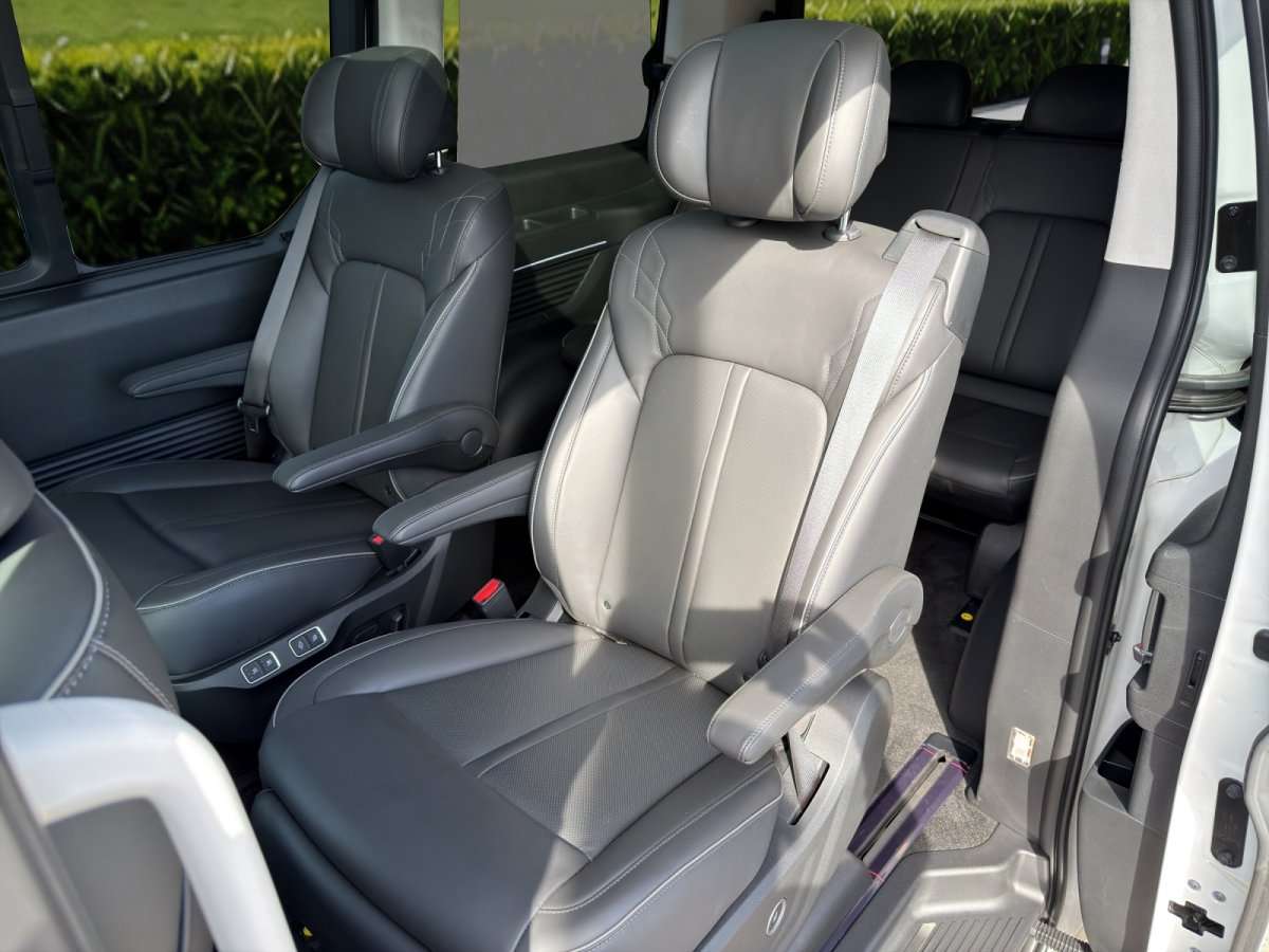 Fahrzeugbild eines Hyundai Staria