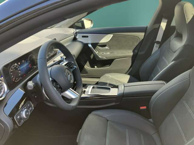 Fahrzeugbild eines Mercedes-Benz CLA