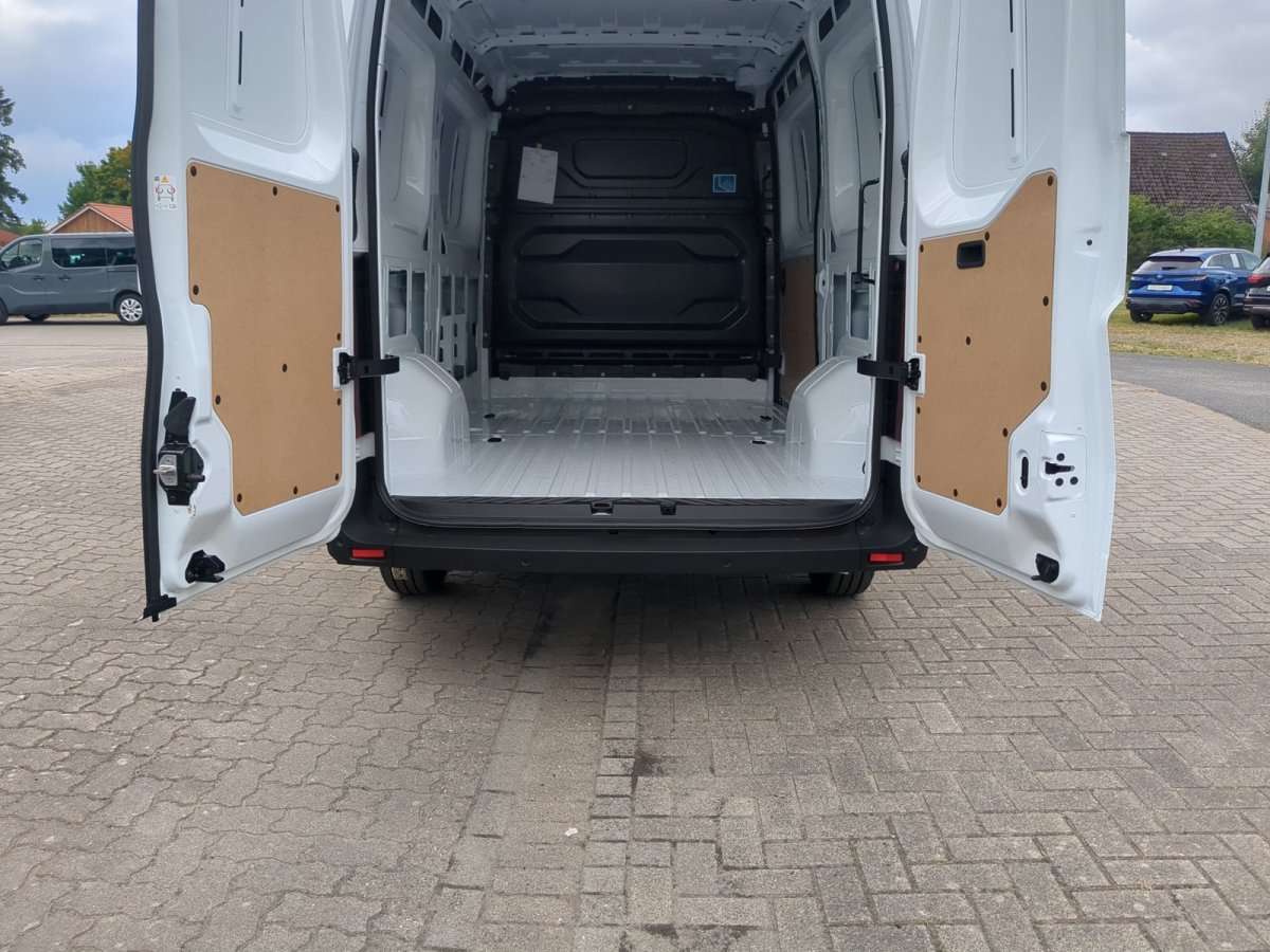 Fahrzeugbild eines Renault Master
