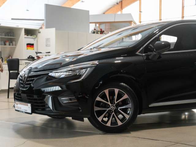 Fahrzeugbild eines Renault Clio