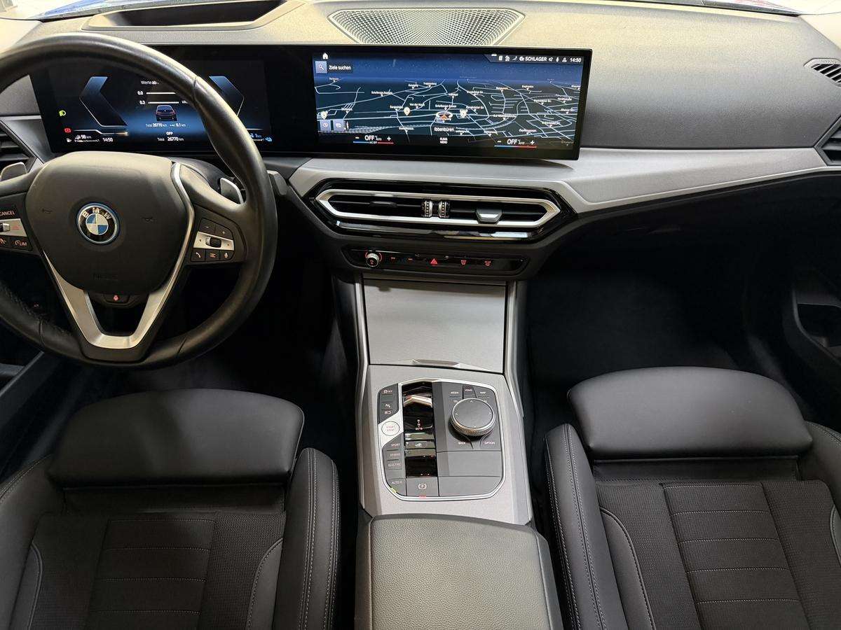 Fahrzeugbild eines BMW 3er-Reihe