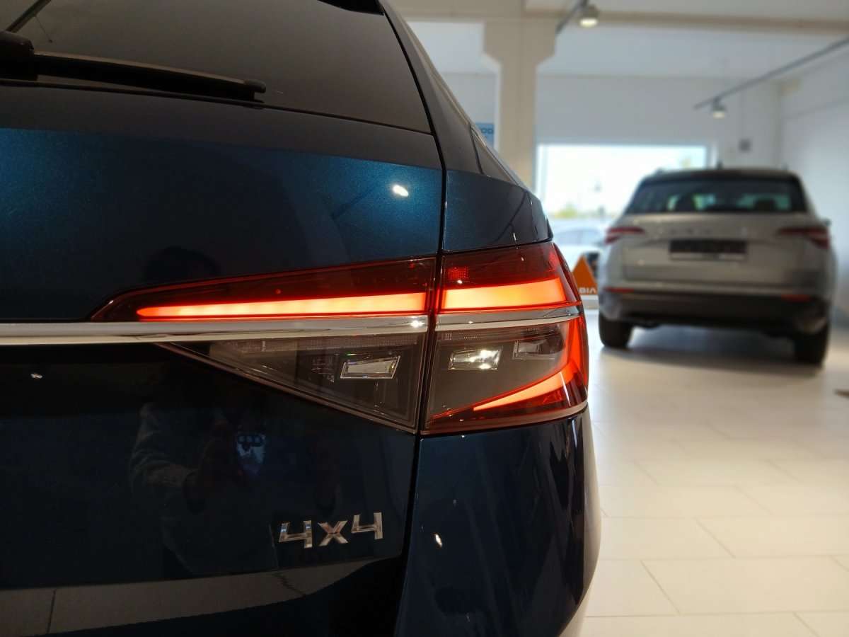 Fahrzeugbild eines Skoda Superb