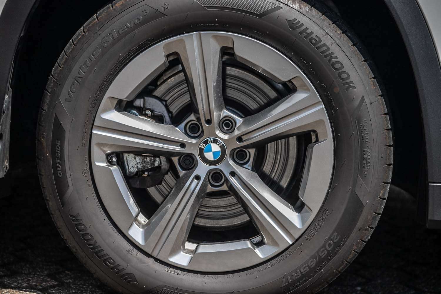 Fahrzeugbild eines BMW X1