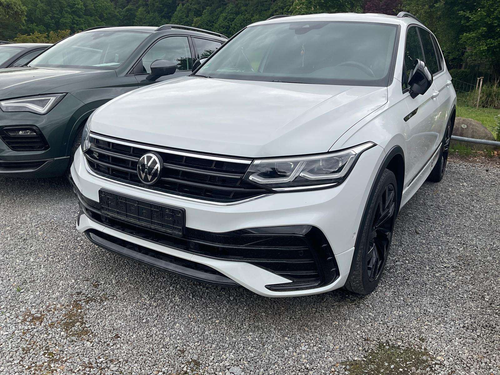 Fahrzeugbild eines Volkswagen Tiguan Allspace