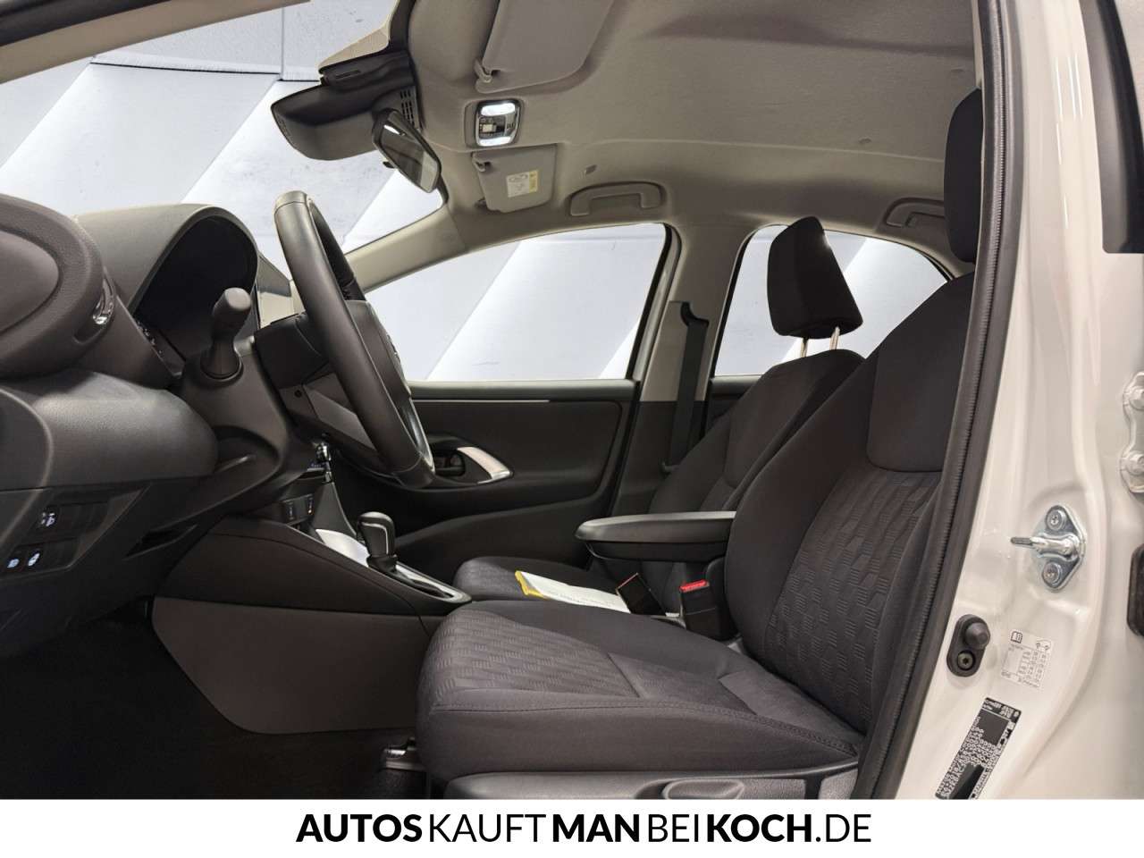 Fahrzeugbild eines Mazda Mazda2 Hybrid