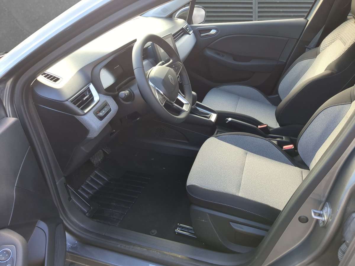 Fahrzeugbild eines Renault Clio