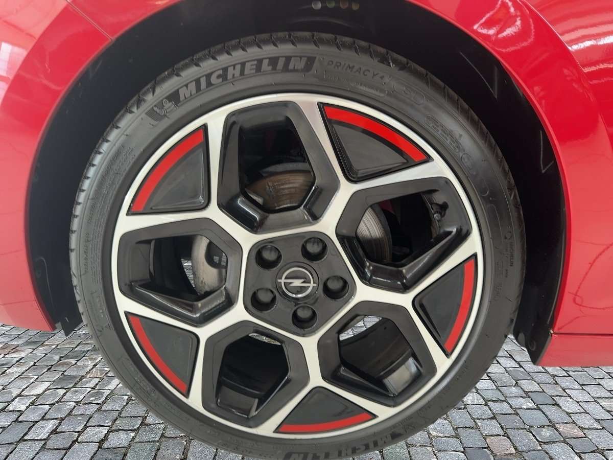 Fahrzeugbild eines Opel Astra
