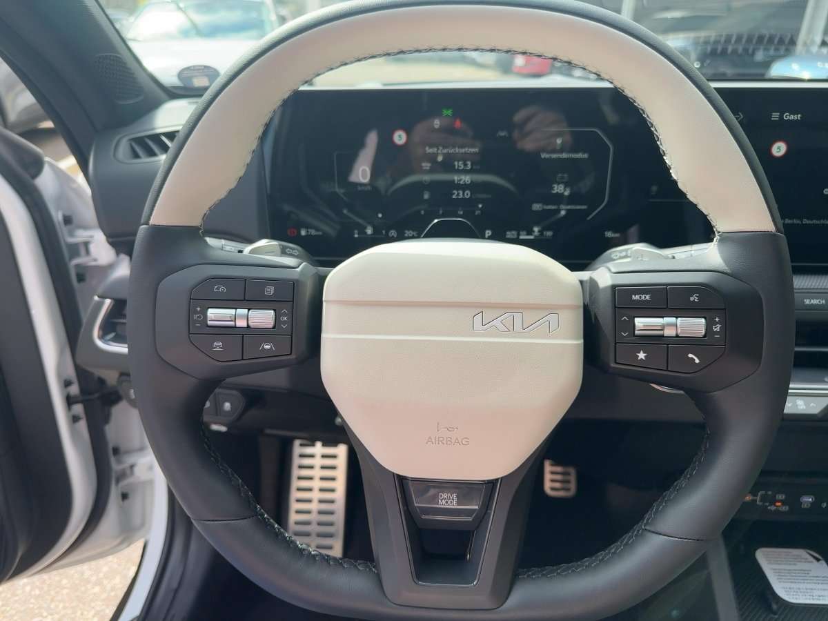 Fahrzeugbild eines Kia K4