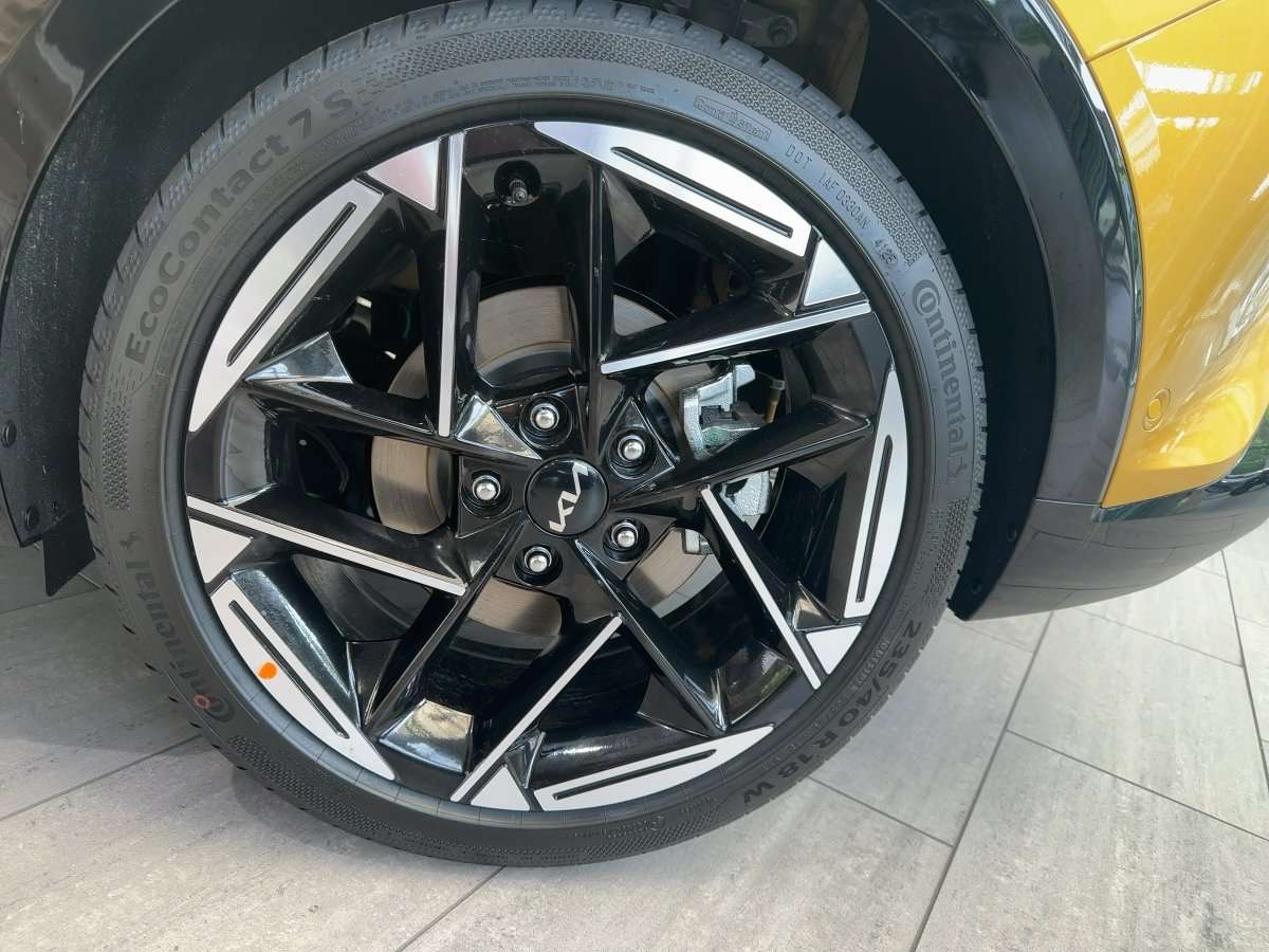Fahrzeugbild eines Kia K4