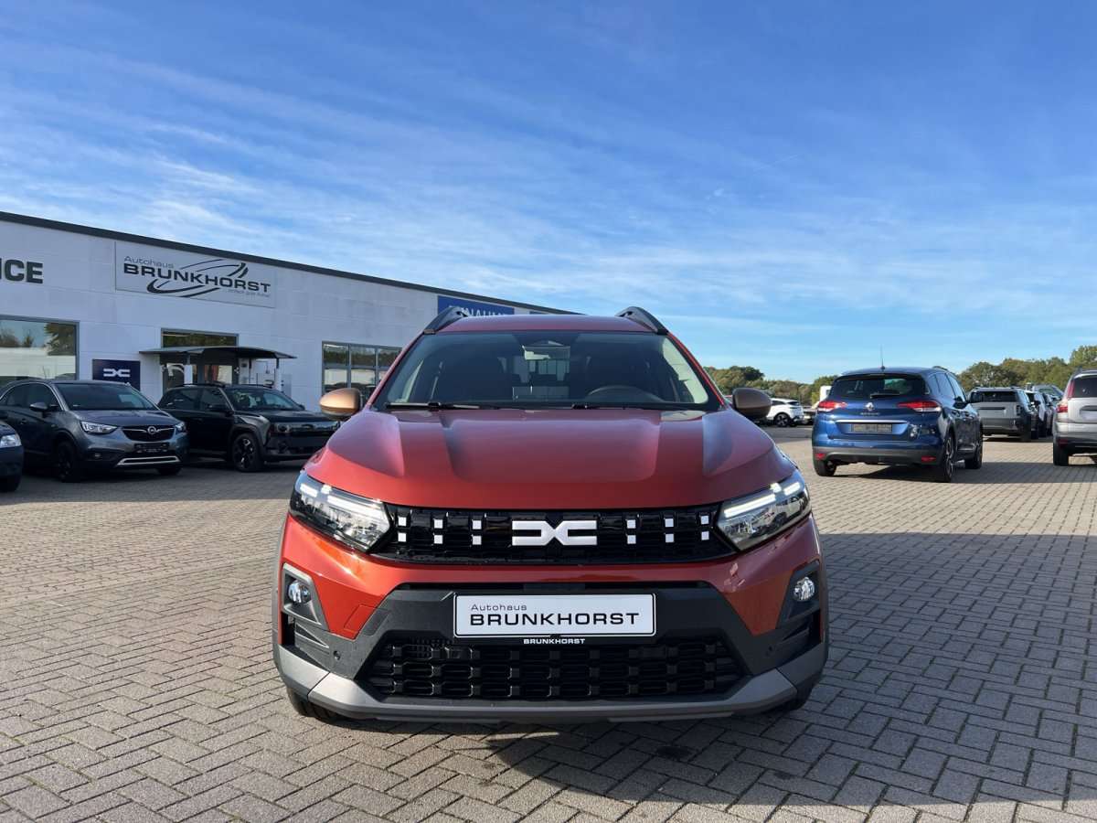 Fahrzeugbild eines Dacia Jogger