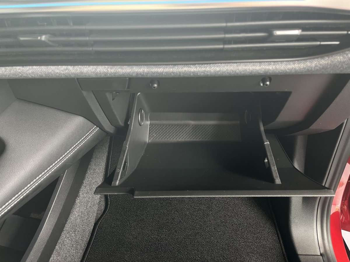 Fahrzeugbild eines Renault Megane E-TECH