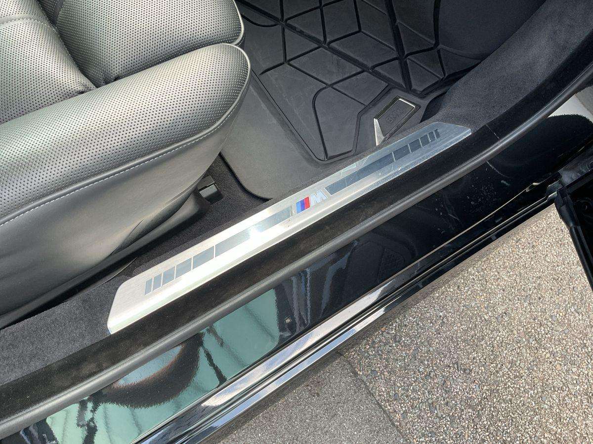 Fahrzeugbild eines BMW 7er-Reihe